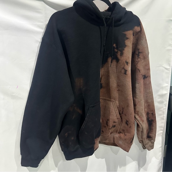 Reworked Split Bleached Hoodie - Picture 2 of 11